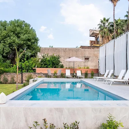Διαμέρισμα Luxurious With Pool In Giarre