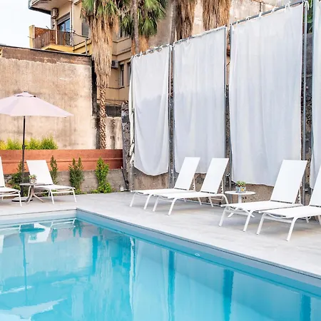 Luxurious With Pool In *