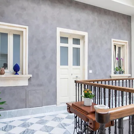 Διαμέρισμα Luxurious With Pool In
